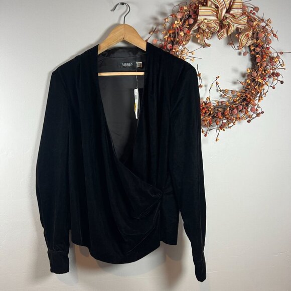 Lauren Ralph Lauren Black Label Velvet Top Sz 6 Black Plunging V Neck - Picture 1 of 10